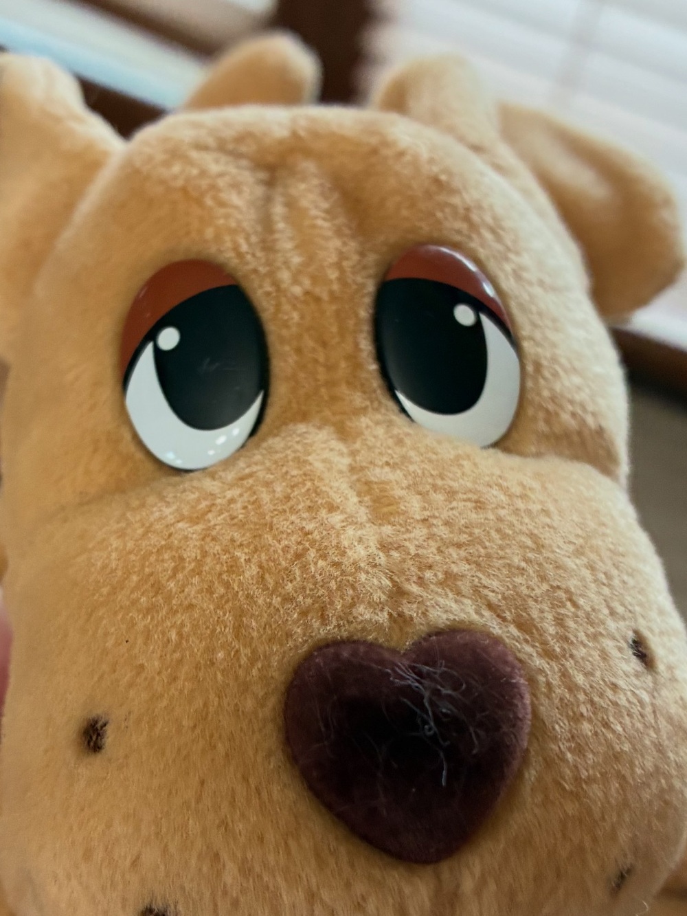 1998 Mary Meyer tan Pound Puppies plush is a 7-8 inch bean bag stuffed animal